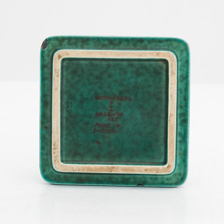 Wilhelm Kåge, skålar, 2 st, samt ask med lock, "Argenta", Gustavsberg.