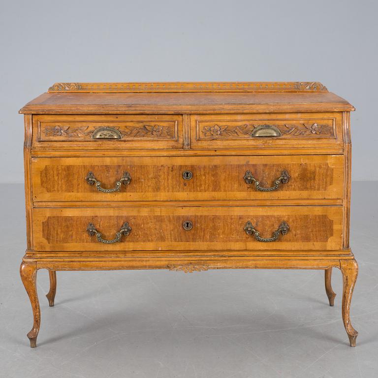 BYRÅ, barockstil, 1900-tal.