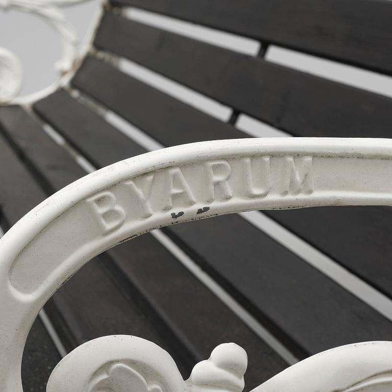 A garden sofa, Byarum.