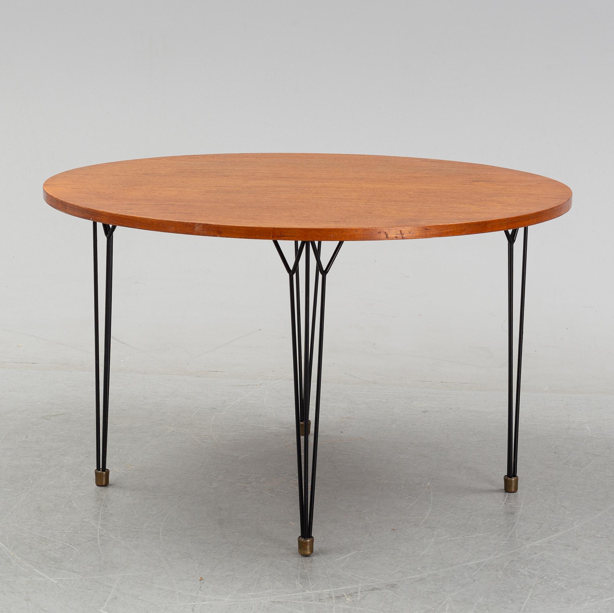 Kajsa & Nils Strinning, matbord, String Design AB, 1900-talets mitt.
