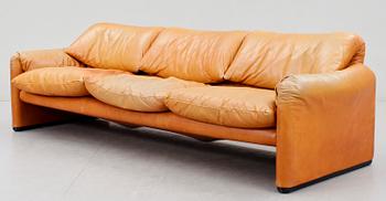 SOFFA, "Maralunga", Vico Magistretti för Cassina.