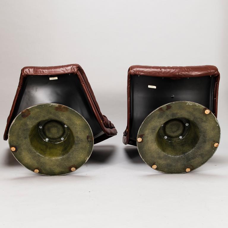 YRJÖ KUKKAPURO, Kulmasohva, "Saturnus", Avarte 1980-luvun alku.