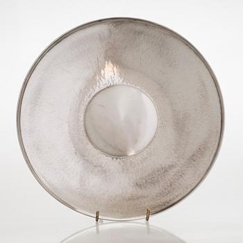 Tapio Wirkkala, A silver dish, Kultakeskus Hämeenlinna 1978.