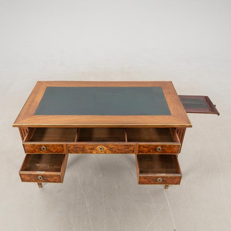 Louis XVI-style desk, late 20th century.