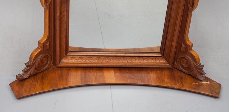 SPEGEL, nyrenässans, 1800/1900-tal.