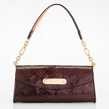 Louis Vuitton, a Monogram Vernis leather "Sunset Boulevard" bag.