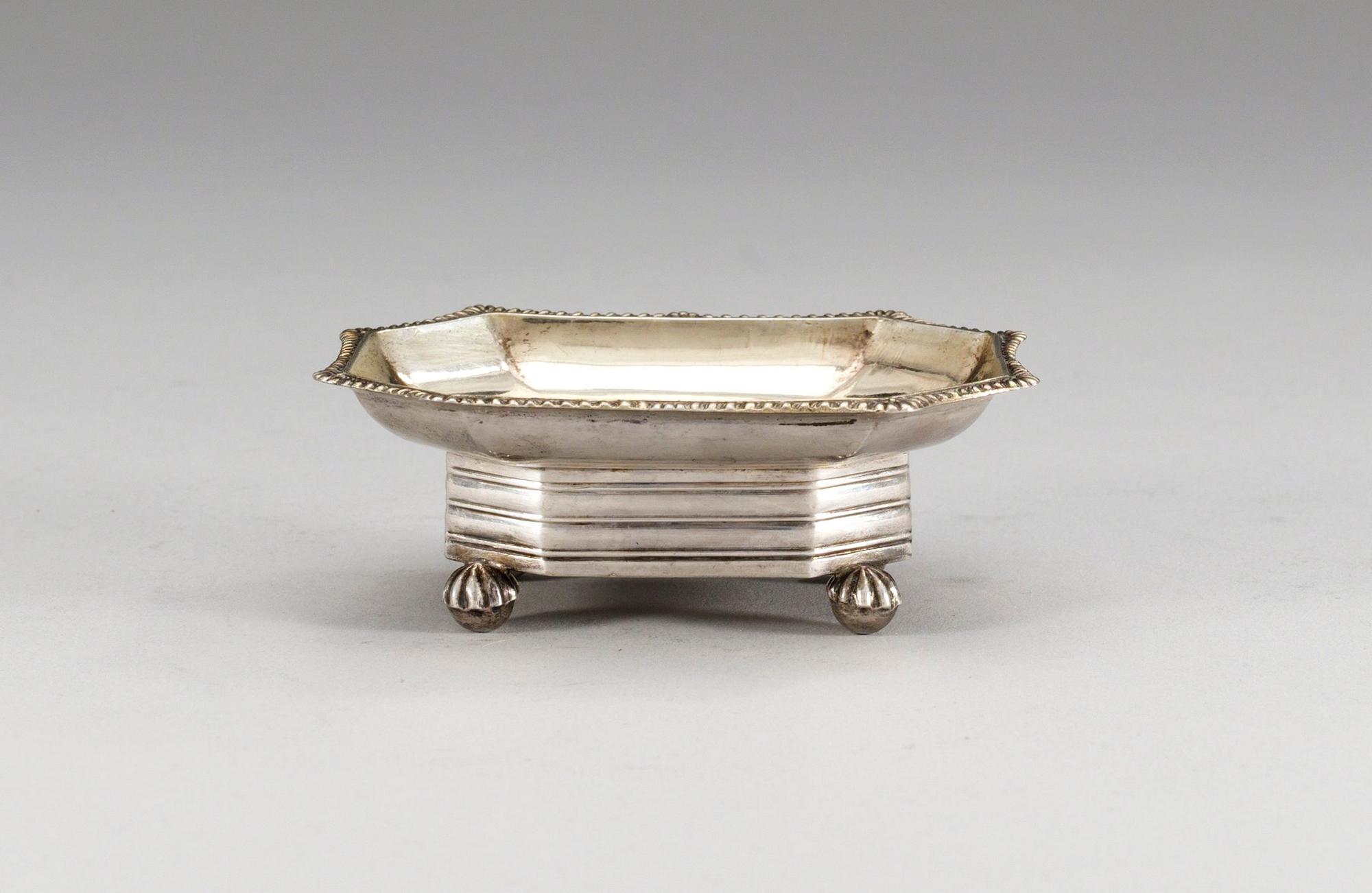 SALTKAR, silver. S:t Petersburg, Ryssland 1836.
