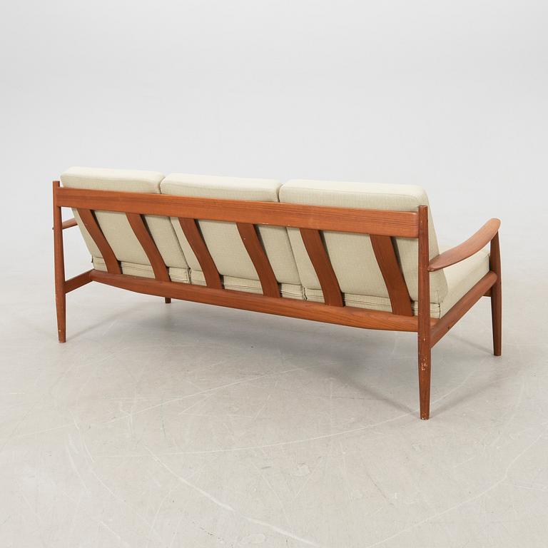 Grete Jalk, sofa 1960s for France & Son Denmark.