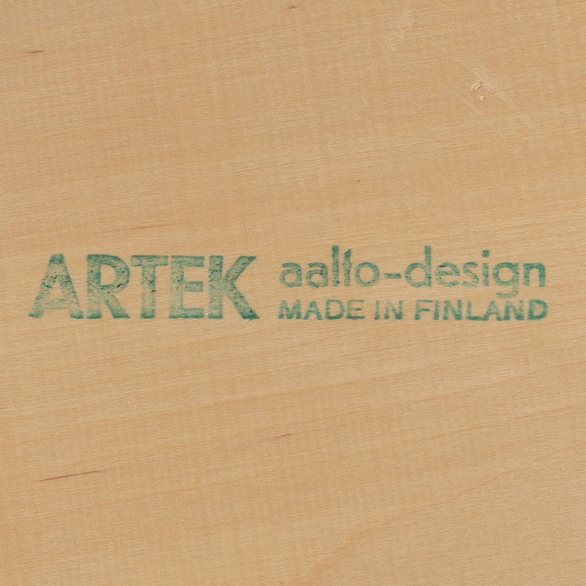 Alvar Aalto, desk and chest of drawers. Artek.