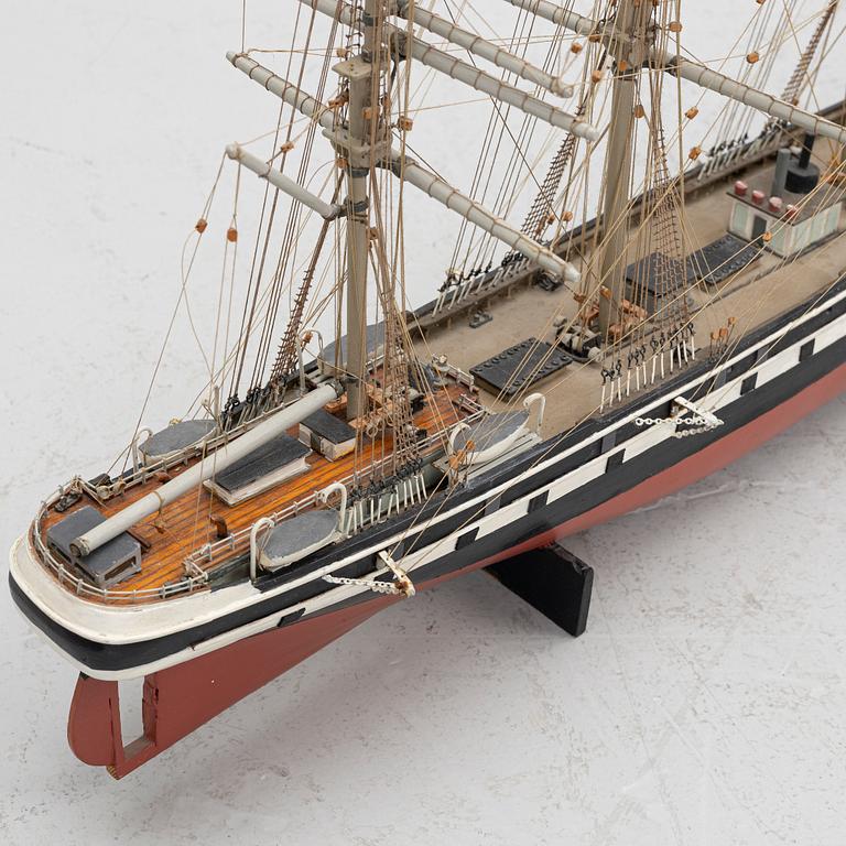 20th Century ship model of the 19th Century four-masted sailing vessel Lancing.