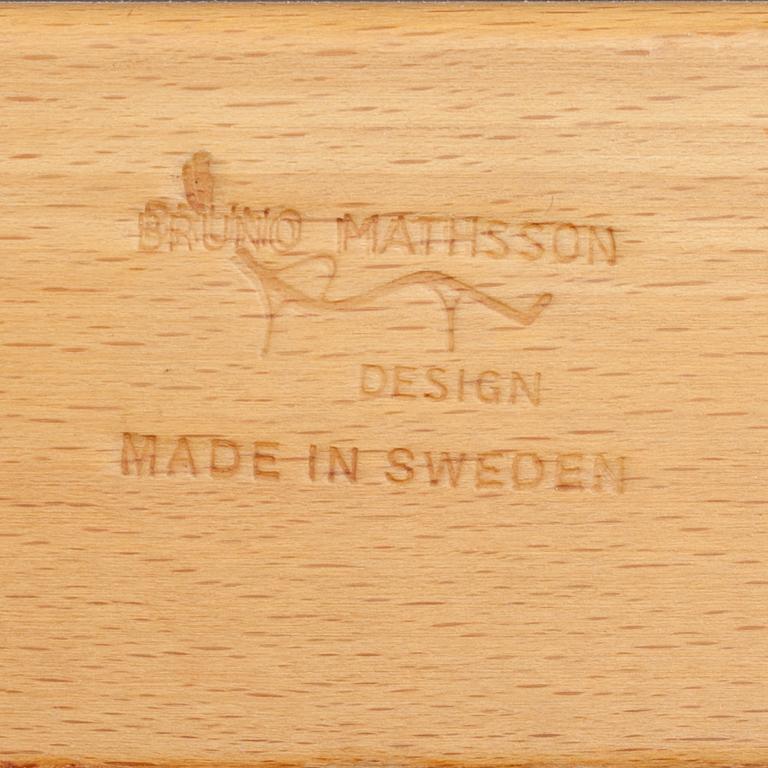 FÅTÖLJ, "Pernilla", Bruno Mathsson, Dux, 1900-talets fjärde kvartal.