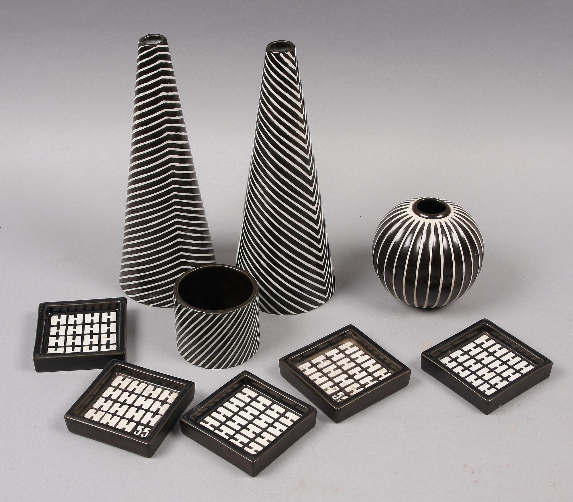 PARTI STENGODS, 9 delar, bl a Stig Lindberg, "Domino".