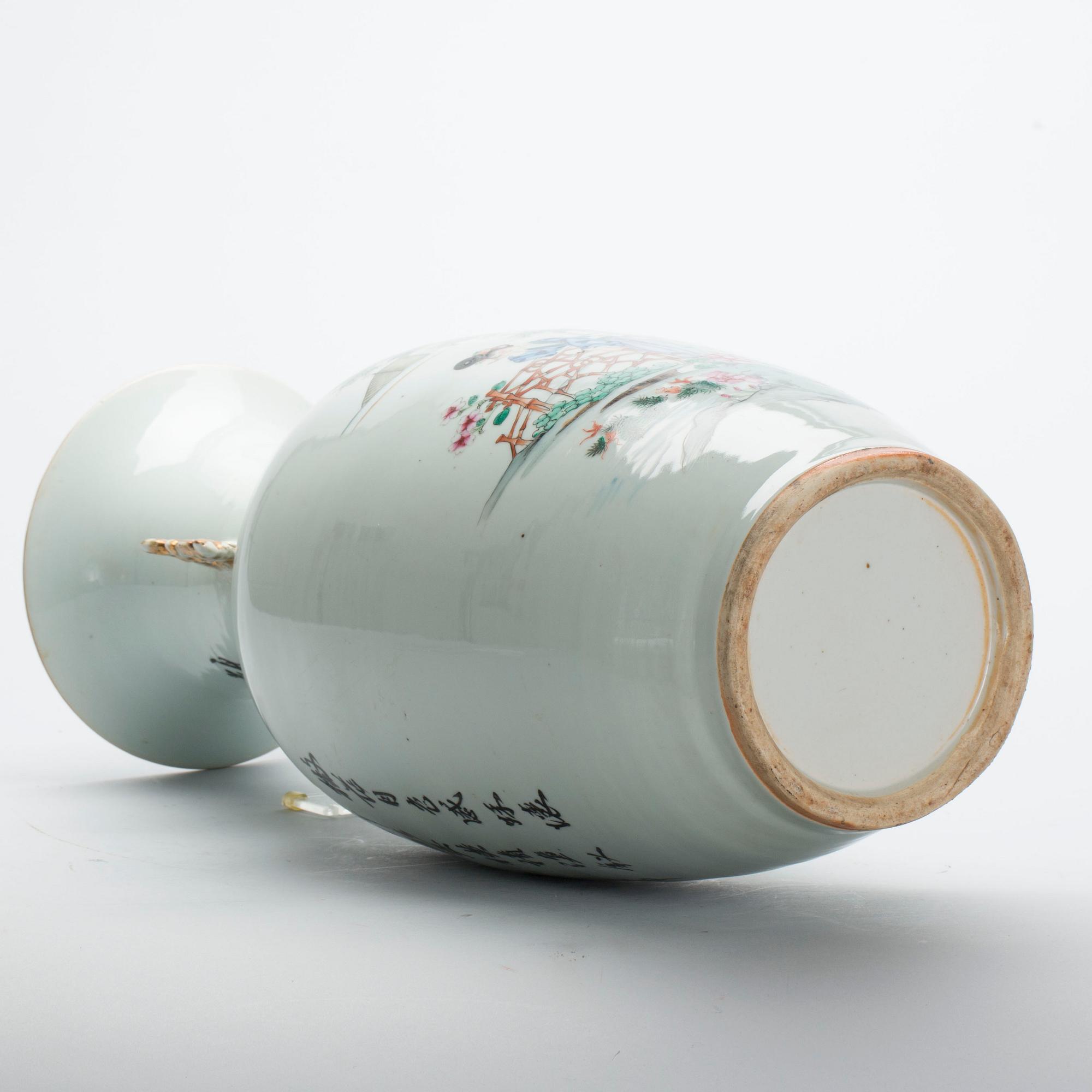 GOLVVAS, porslin, Kina, 1900-talets första hälft.