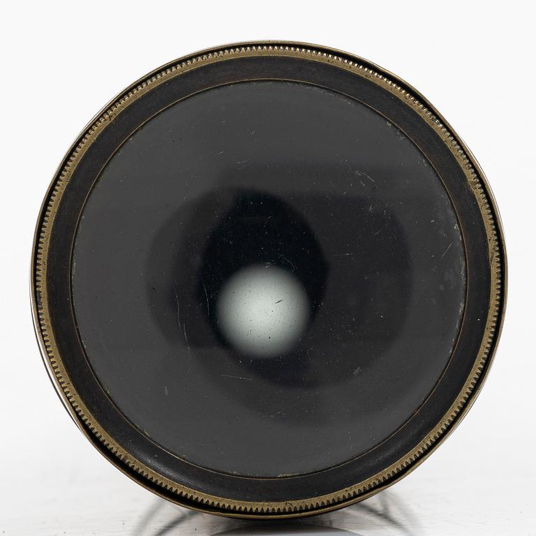 Telescope, 19th century, marked L Ingr Chevalier,  opticien du Roi  , Place du Pont Neuf 15, Paris.
