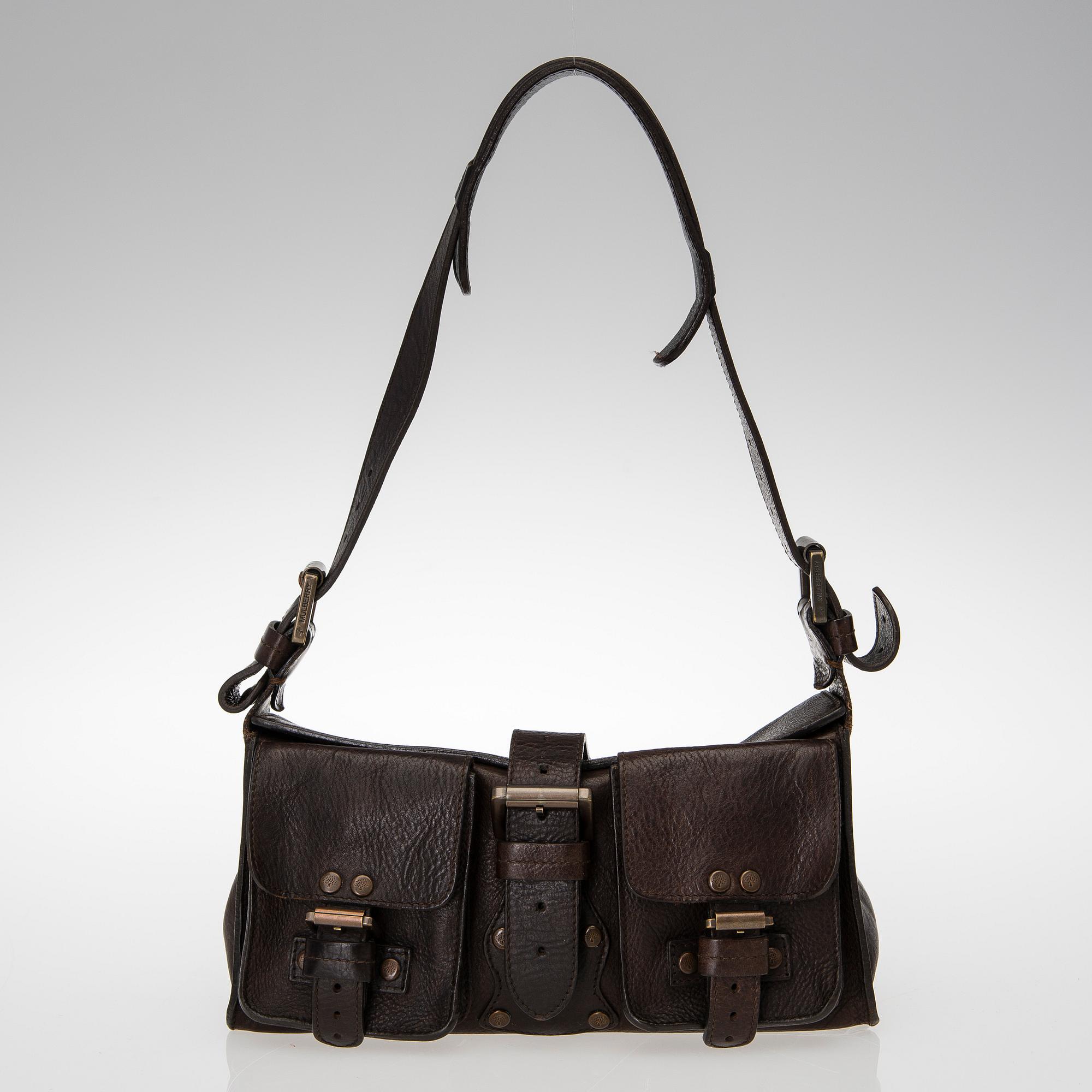 A MULBERRY Blenheim SHOULDER BAG.