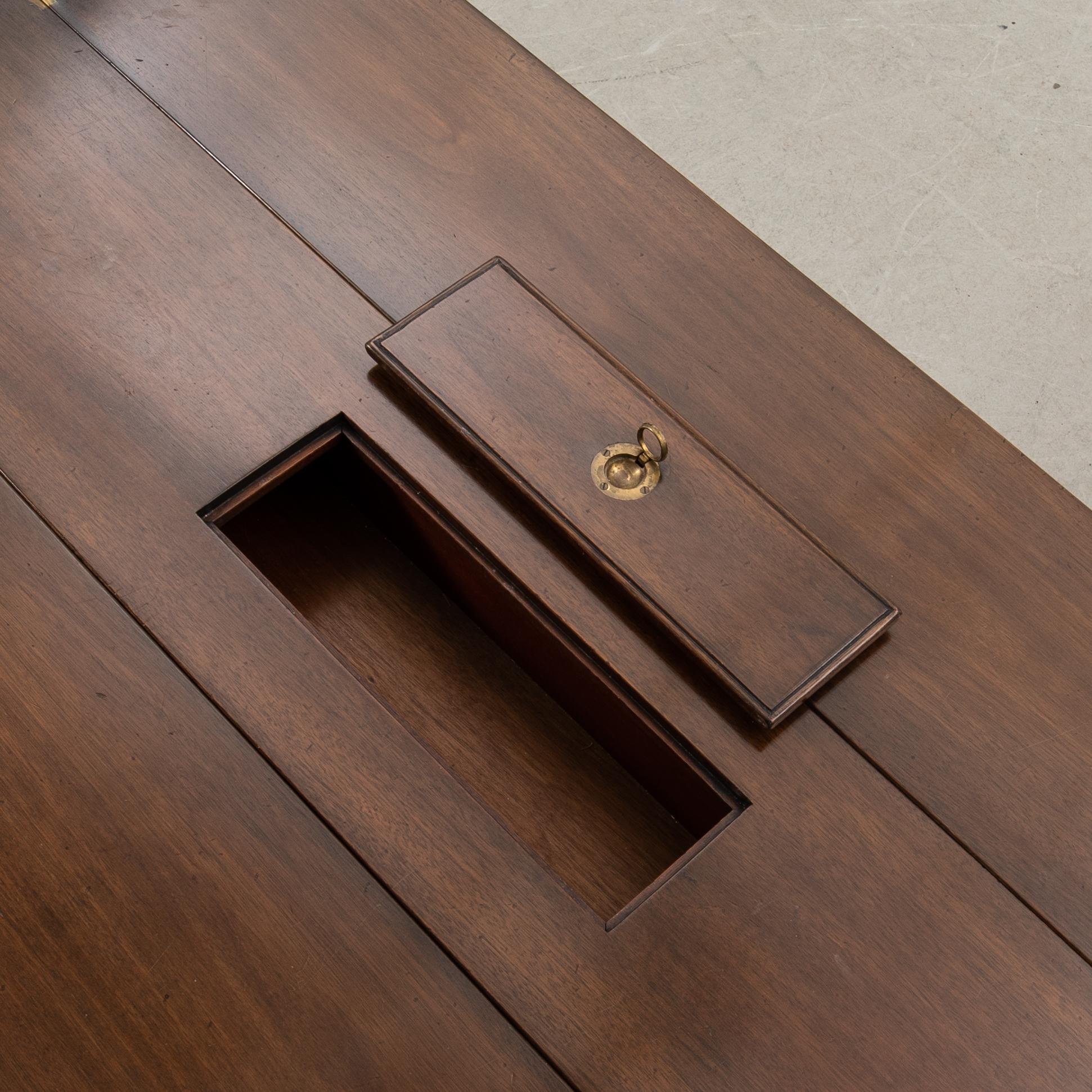 Bord, sk "Kaptensbord", England, 1900-tal.