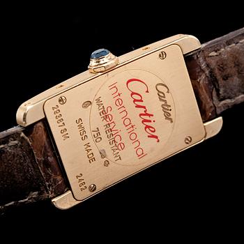 NAISTEN RANNEKELLO, Cartier Tank Americaine.