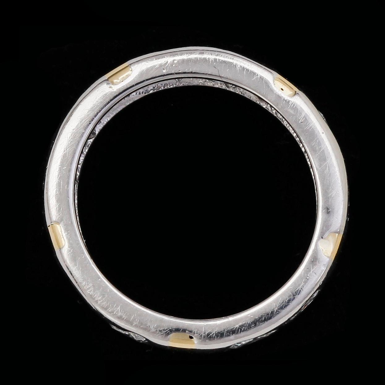 RING, heart cut diamonds, tot. app. 2.50 cts.