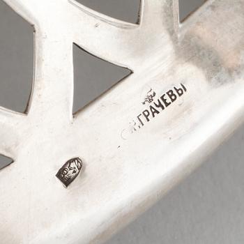 CG HALLBERG, Stockholm c:a 1900, JARDINIERE, silver & glas, ryska importstämplar samt fullmaktstämplade, vikt 520 g.