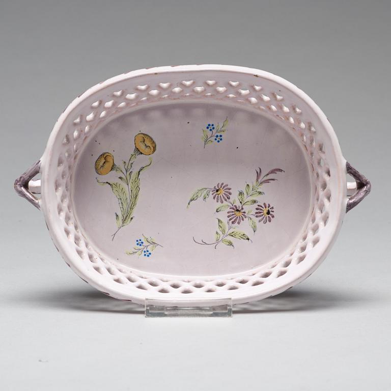 GALLERSKÅL med FAT, fajans. Rörstrand, 1700-tal.