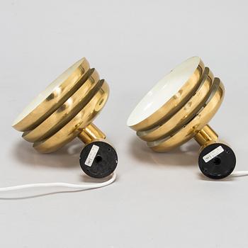 Hans-Agne Jakobsson, a pair of mid-20th century 'V361' wall lights for AB Markaryd.