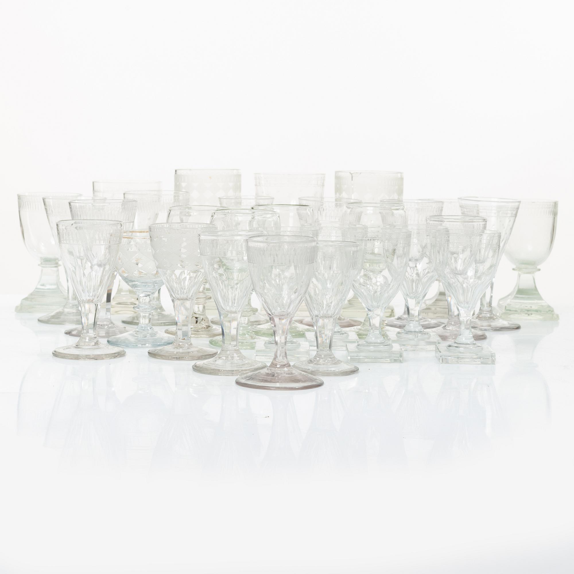 A set of thirty late Gustavian glasses, including from Casimirsborgs glassworks, late 18th/early19th century.