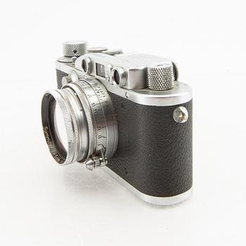 Cameras 2 pcs and accessories Leica.