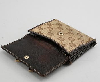 PLÅNBOK, Gucci.
