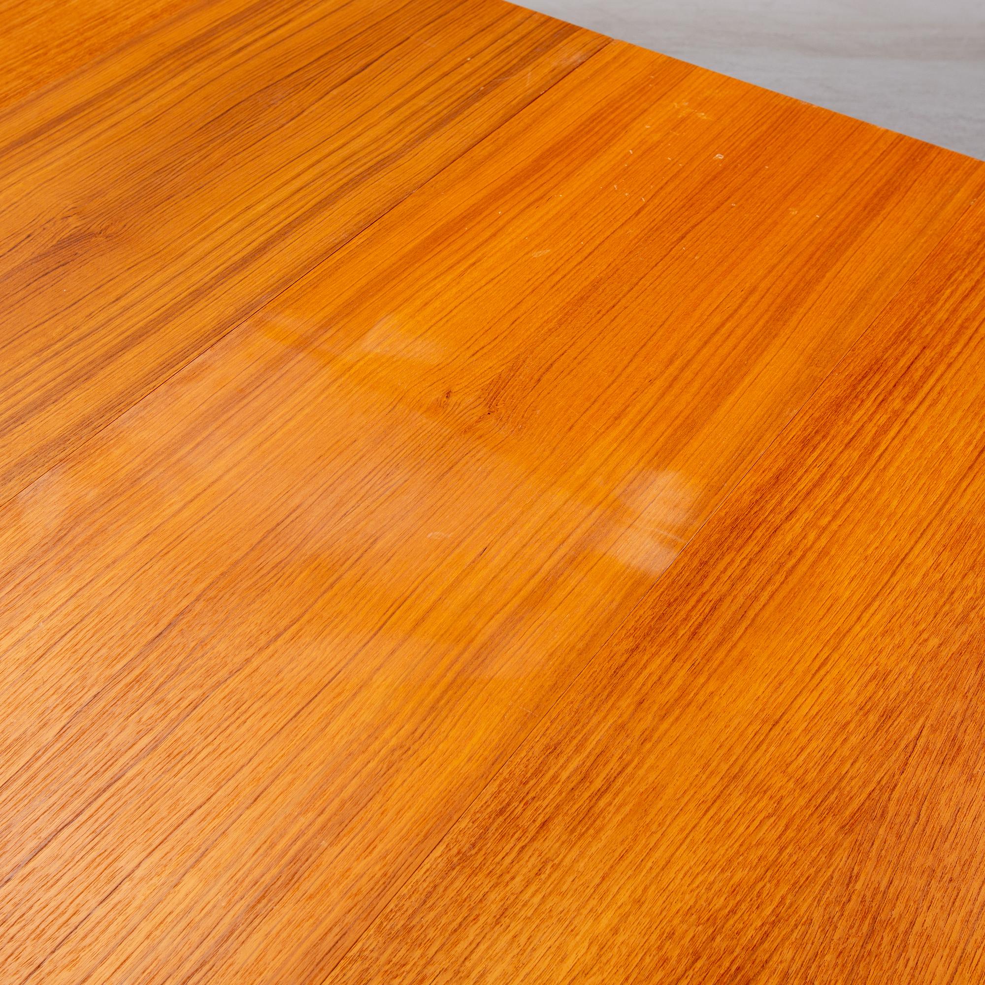A dining table, second half of the 20th century.