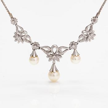 An 18K white gold necklace with cultured pearls and diamonds ca. 0.04 ct in total. Finnis import marks 1963.