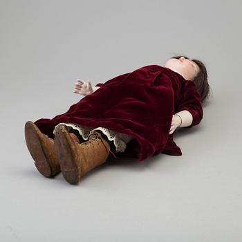 A porcelain doll, Jullien Jeune, France, late 19th century.