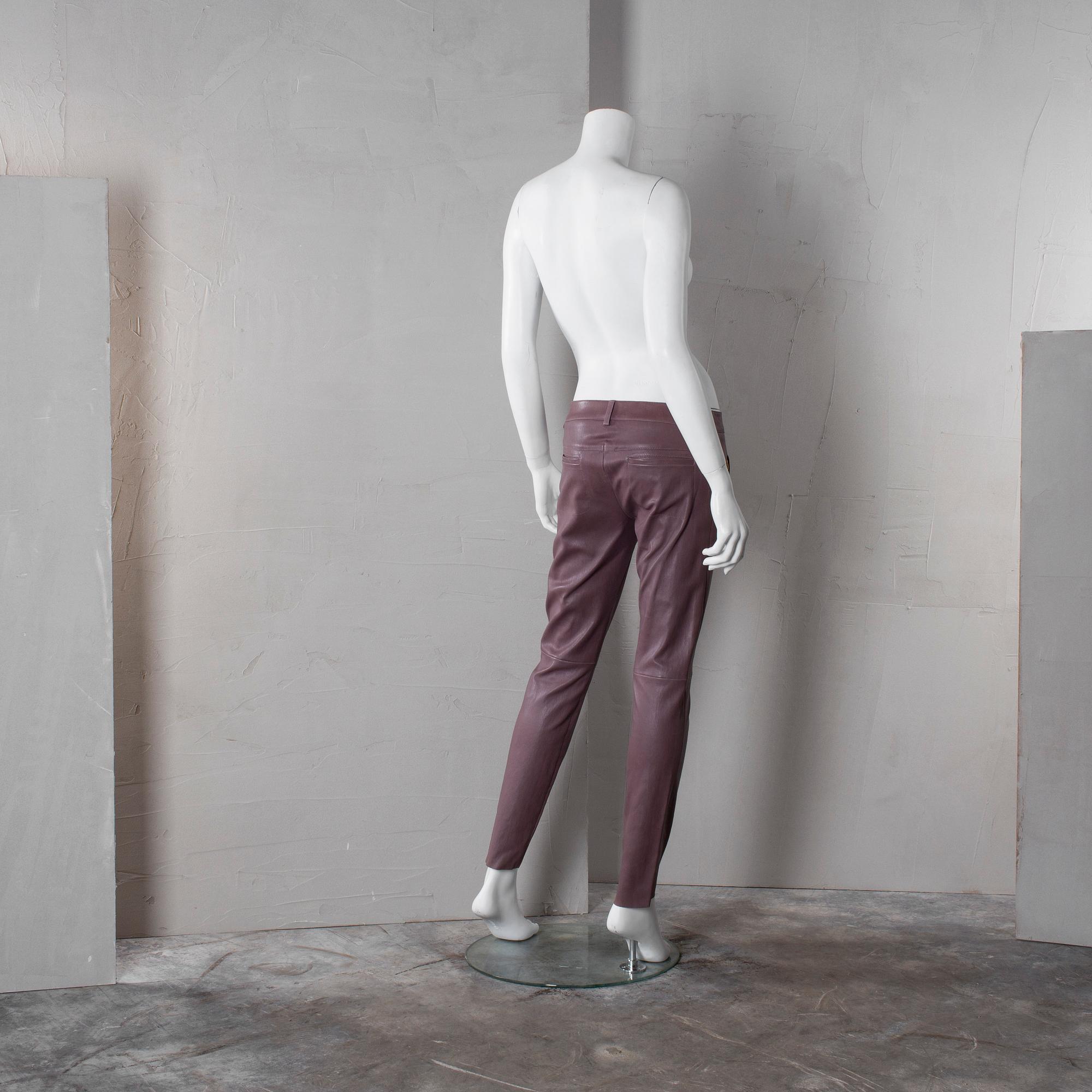 SKINNBYXOR, Escada, storlek 36.