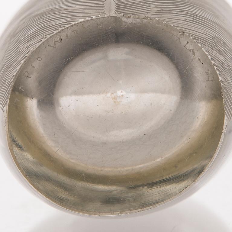 A Sulka Glass Vase, signed Tapio Wirkkala, Iiittala -57.