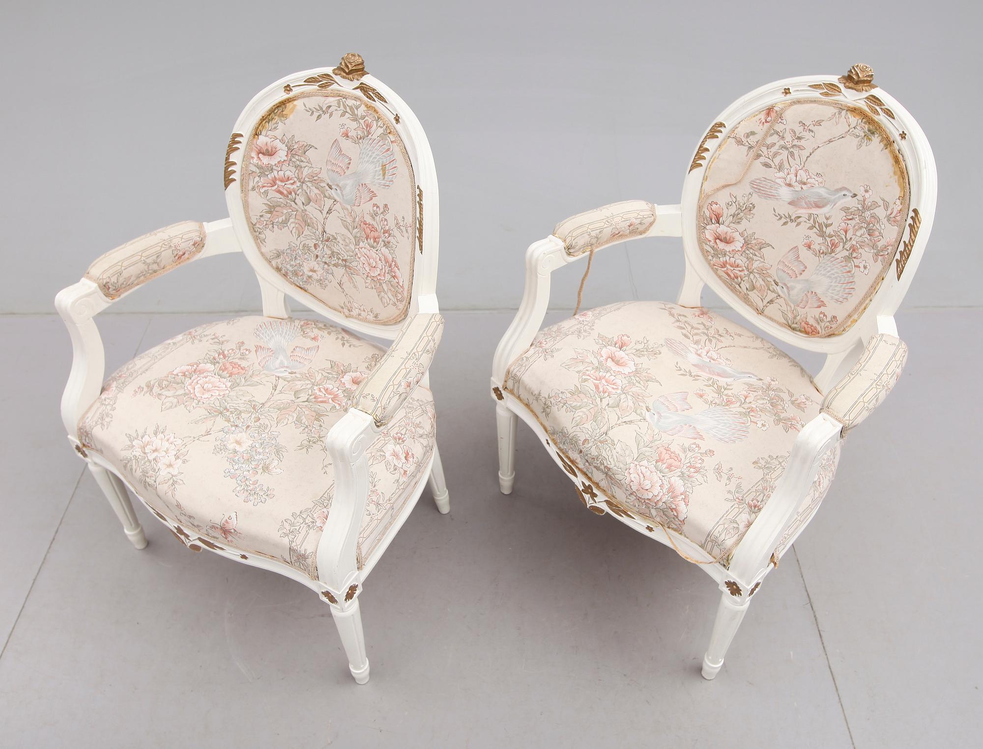 KARMSTOLAR, 1 par, gustaviansk stil, tidigt 1900-tal.