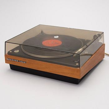 STEREO TURNTABLE, BEOGRAM 1000, Bang & Olufsen, design by Jacob Jensen; the tonearm and pickup by Erik Rørbæ Madsen.