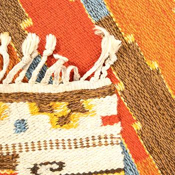 Matta rölakan 1900-talets mitt ca 242x116 cm.