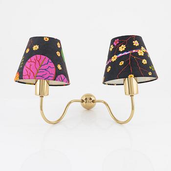Josef Frank, vägglampa, modell 2335, Firma Svenskt Tenn.