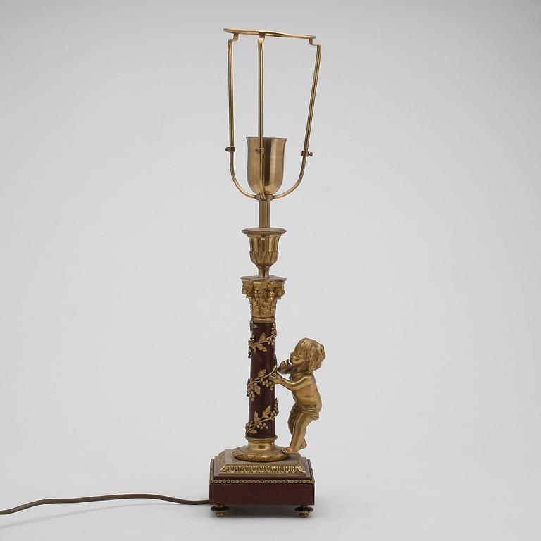 LAMPFOT, Louis XVI-stil, 1800-talets andra hälft.