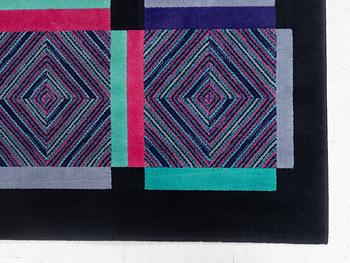 Rug, Missoni, approx. 238 x 165 cm.