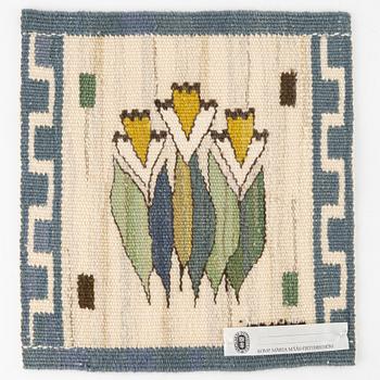 Märta Måås-Fjetterström, textile,  tapestry weave, 'Blomlapp' ('Pingstlilja'), signed AB MMF.