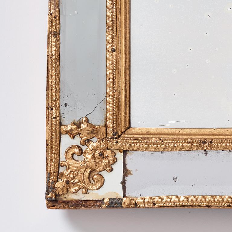 A Swedish late Baroque mirror in the manner of Burchardt Precht (active in Stockholm 1674-1738).