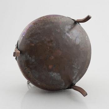 A copper kettle, 18th Century.