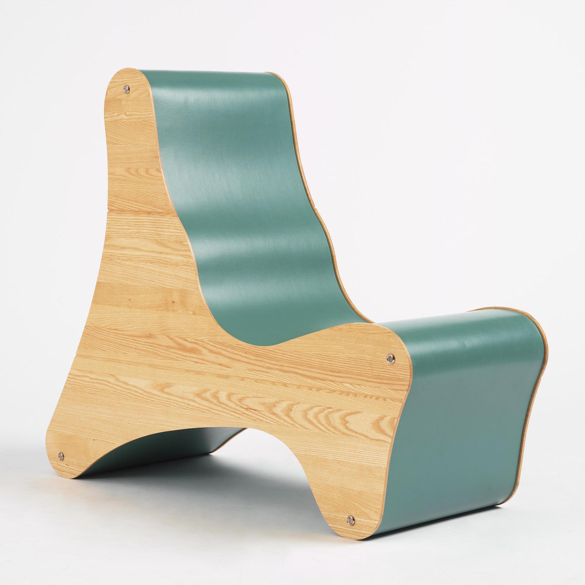 Frederick John Kiesler, a "Correalist Instrument" chair, Wittmann Möbelwerkstätten, Austria, post 2002.