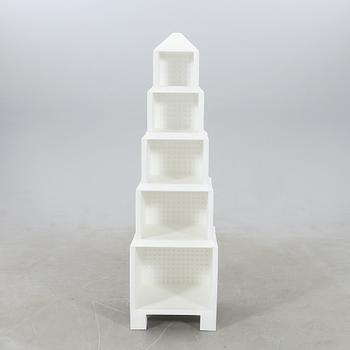 Oiva Toikka, bokhylla "Downtown" för Me to  Magis 2000-tal.