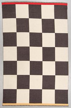 Gunilla Lagerhem Ullberg, matta, maskinvävd, "Arkad Checkerboard", ca 298 x 190  cm, Kasthall.