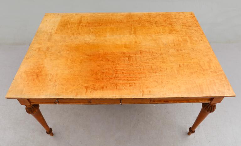 SKRIVBORD, 1900-talets första hälft.