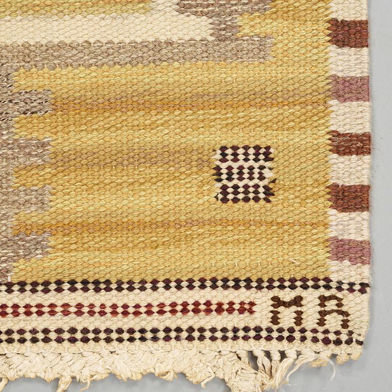 Marianne Richter, A CARPET. "Gula havet". Flatweave. 159 x 86,5 cm. Signed AB MMF MR.