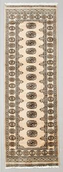 MATTA, Karachi, ca 235 x 79 cm.