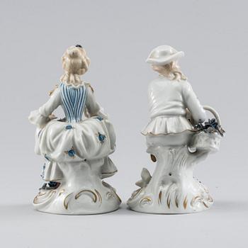 Two 20th century german Sitzendorf porcelain figurines.