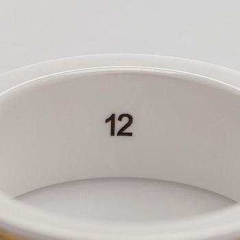 Gucci, sormus, "Icon", valkoista zirkonia ja 18K kultaa.
